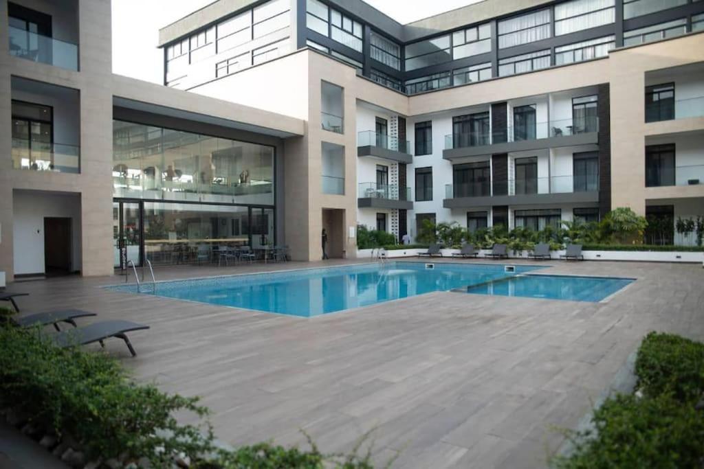 אקרה Pool View Apartment @Embassy Gardens מראה חיצוני תמונה